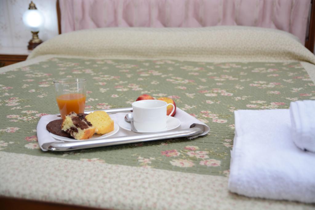Casa Giordano Bed & Breakfast Mombello Monferrato Exterior foto