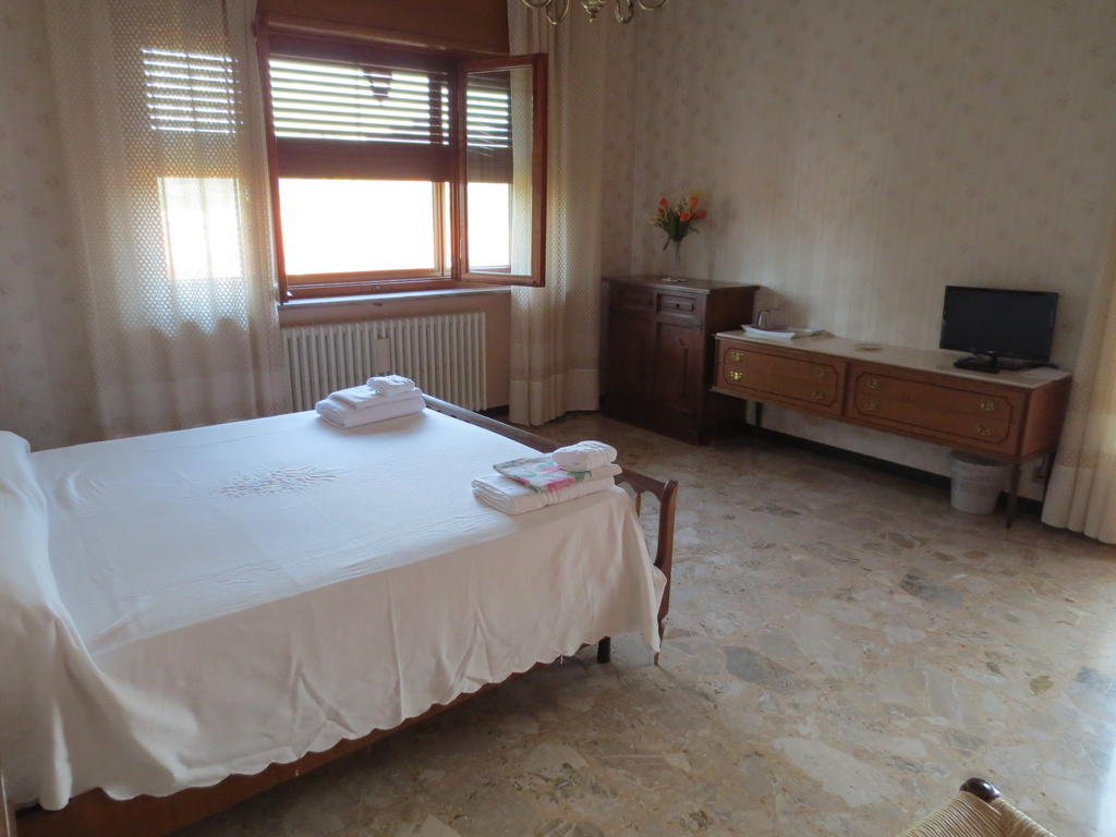 Casa Giordano Bed & Breakfast Mombello Monferrato Cameră foto