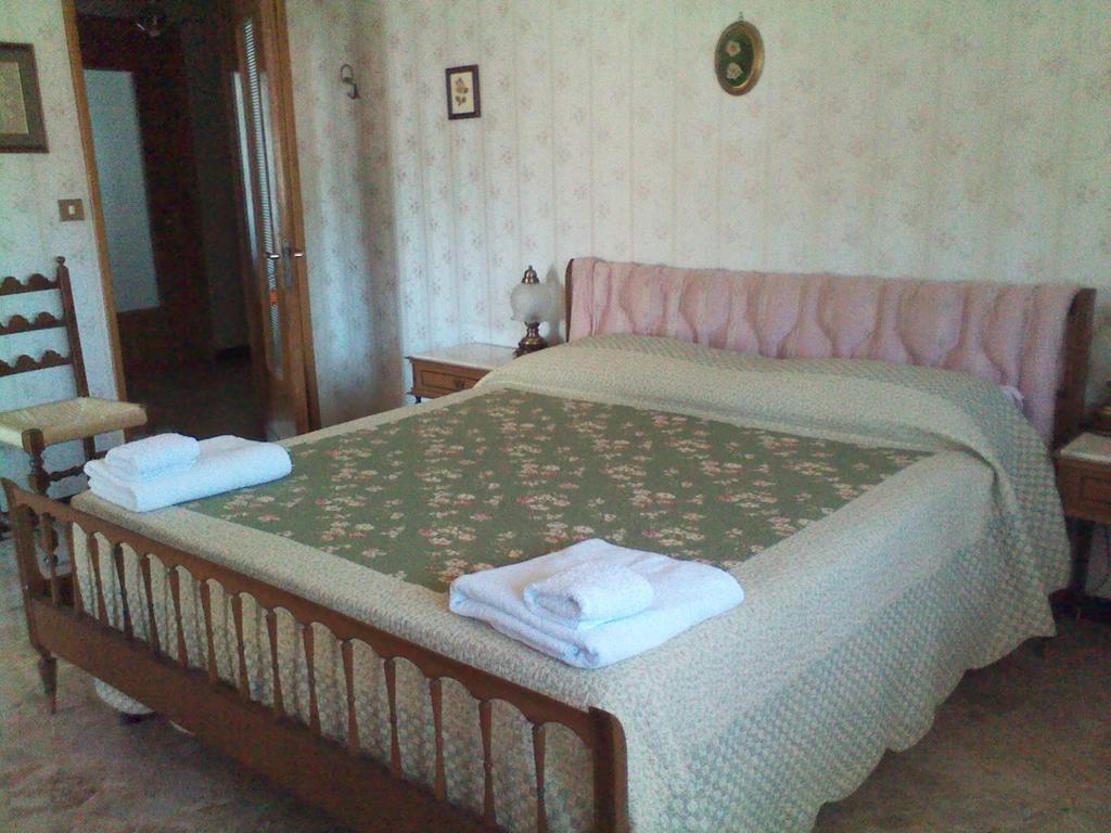 Casa Giordano Bed & Breakfast Mombello Monferrato Cameră foto